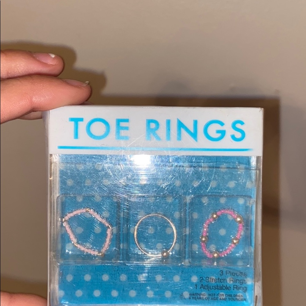 pack of 3 toe rings 🤍